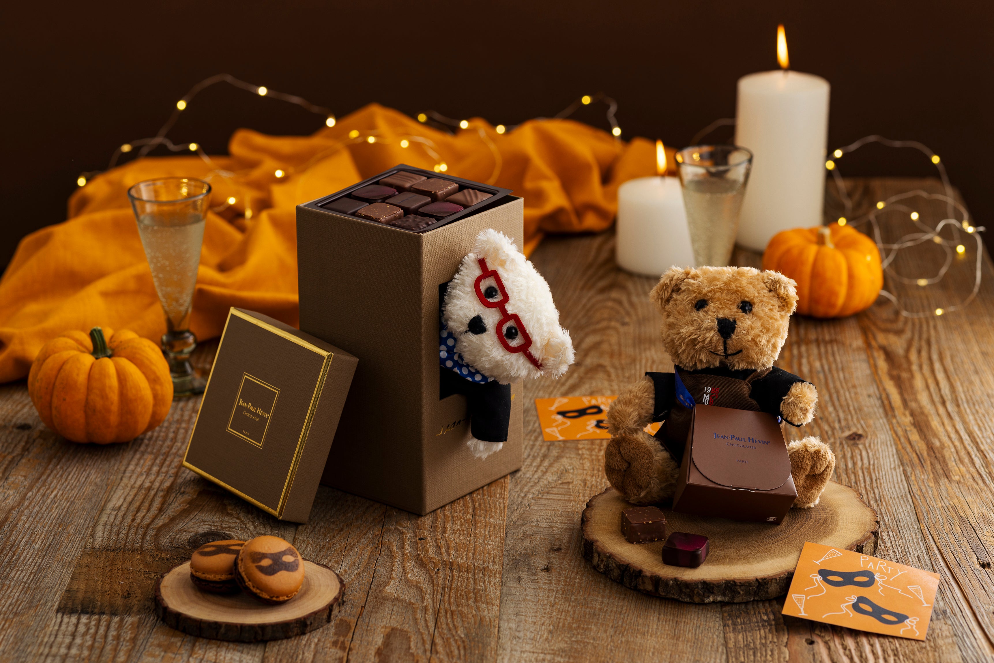 パーティーシーンを盛り上げる「ハロウィン コレクション 2022」10月1