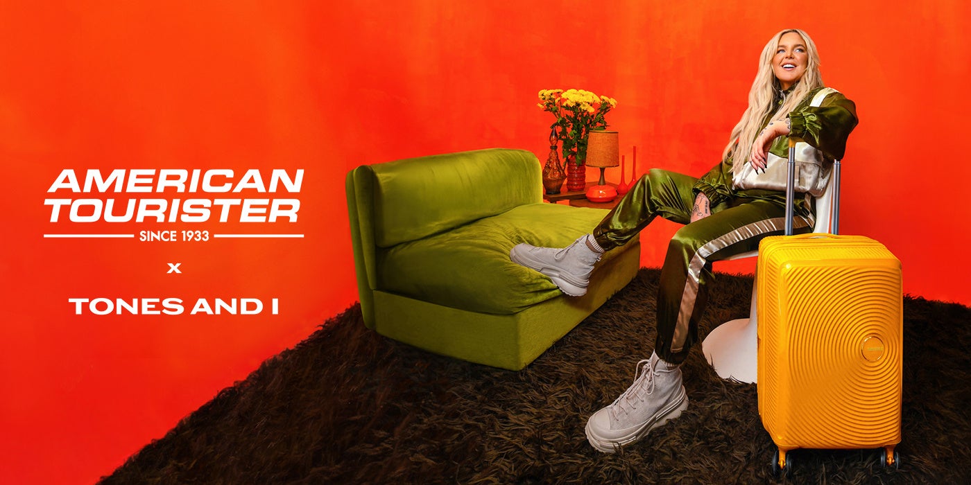 Tones And Iがアメリカンツーリスターのブランドアンバサダーに就任! Tones And Iがアメリカンツーリスターのブランドアンバサダーに就任!