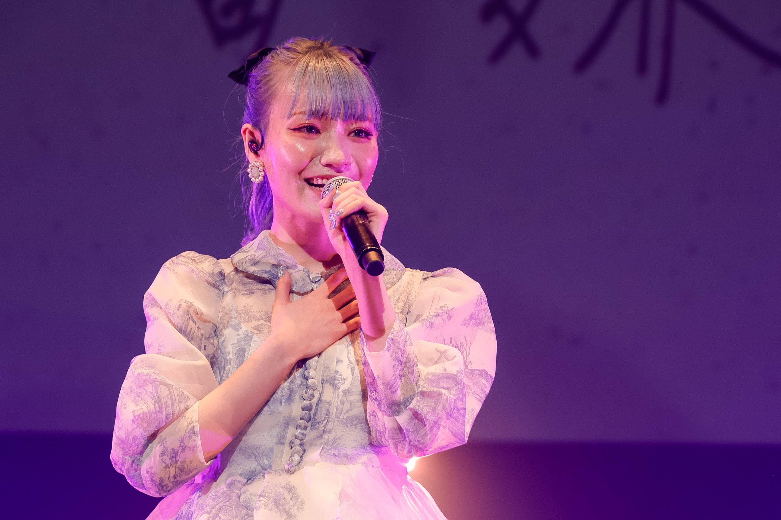 TikTok発マルチクリエイト・シンガーソングライターうじたまいの