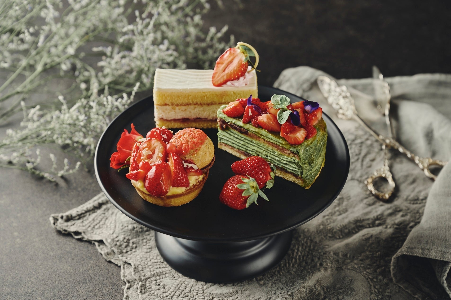 苺を使ったケーキ各種