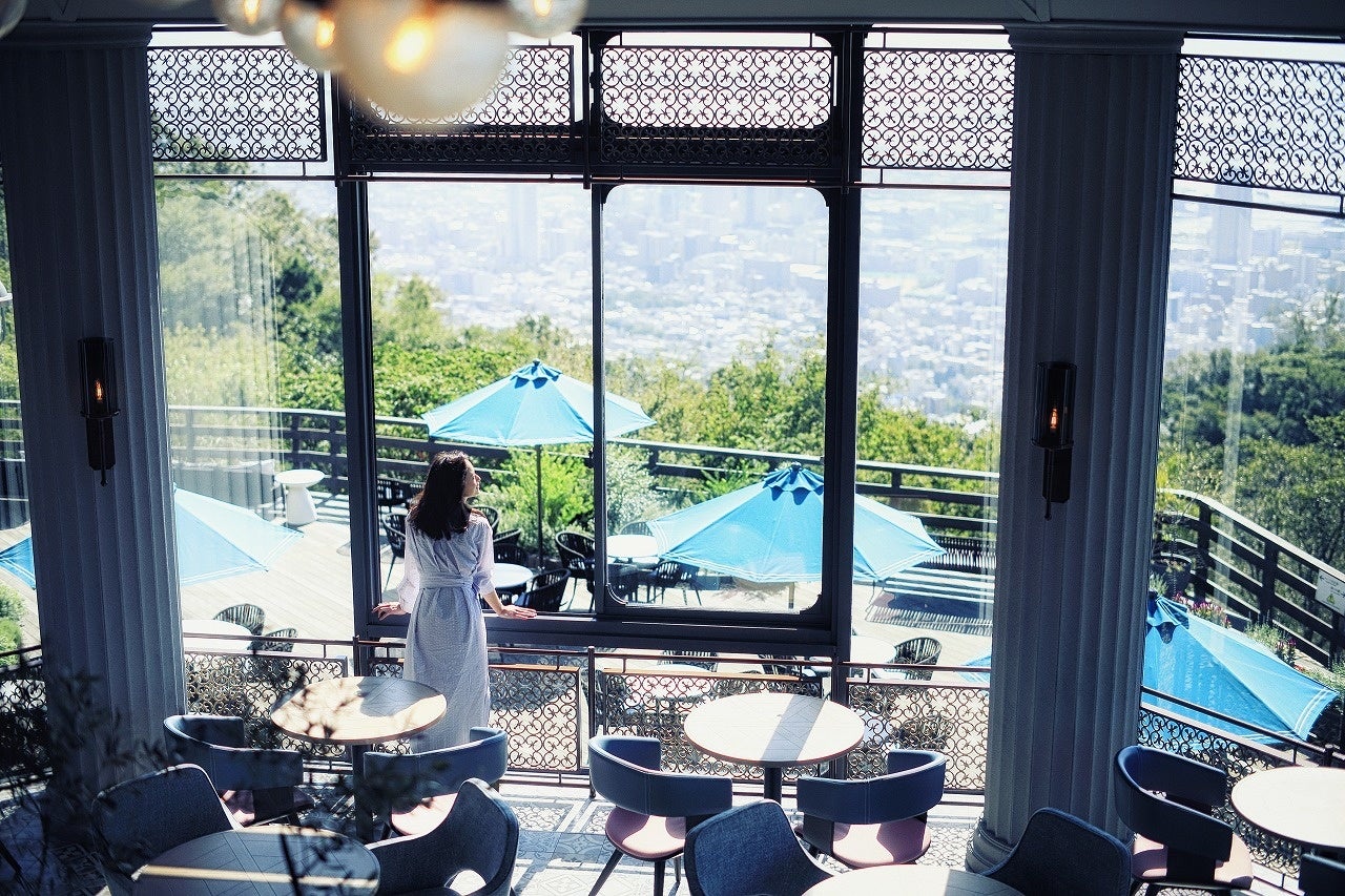 ザ・ヴェランダ神戸２Fカフェラウンジ