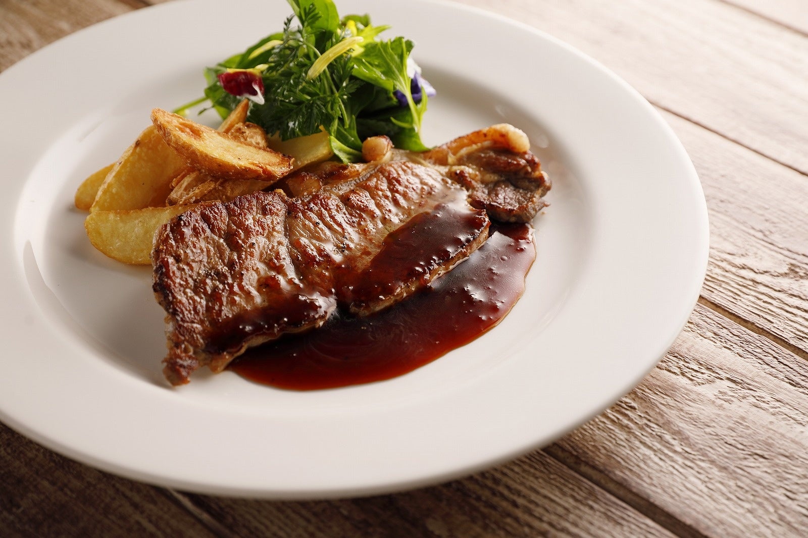 ハーブステーキ 春の菜園をイメージして