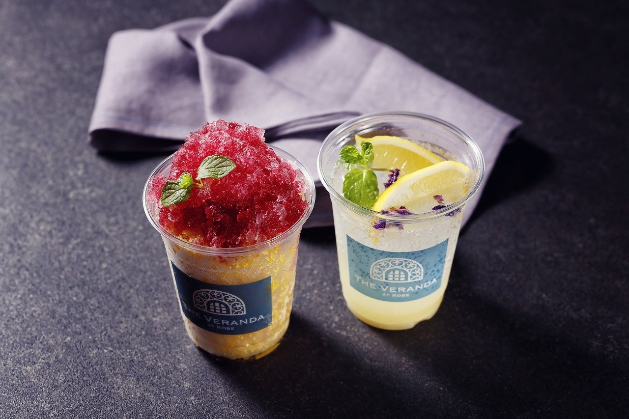 ハーブフラッペ（ハイビスカスマンゴー）、ハーブと麹レモンソーダ