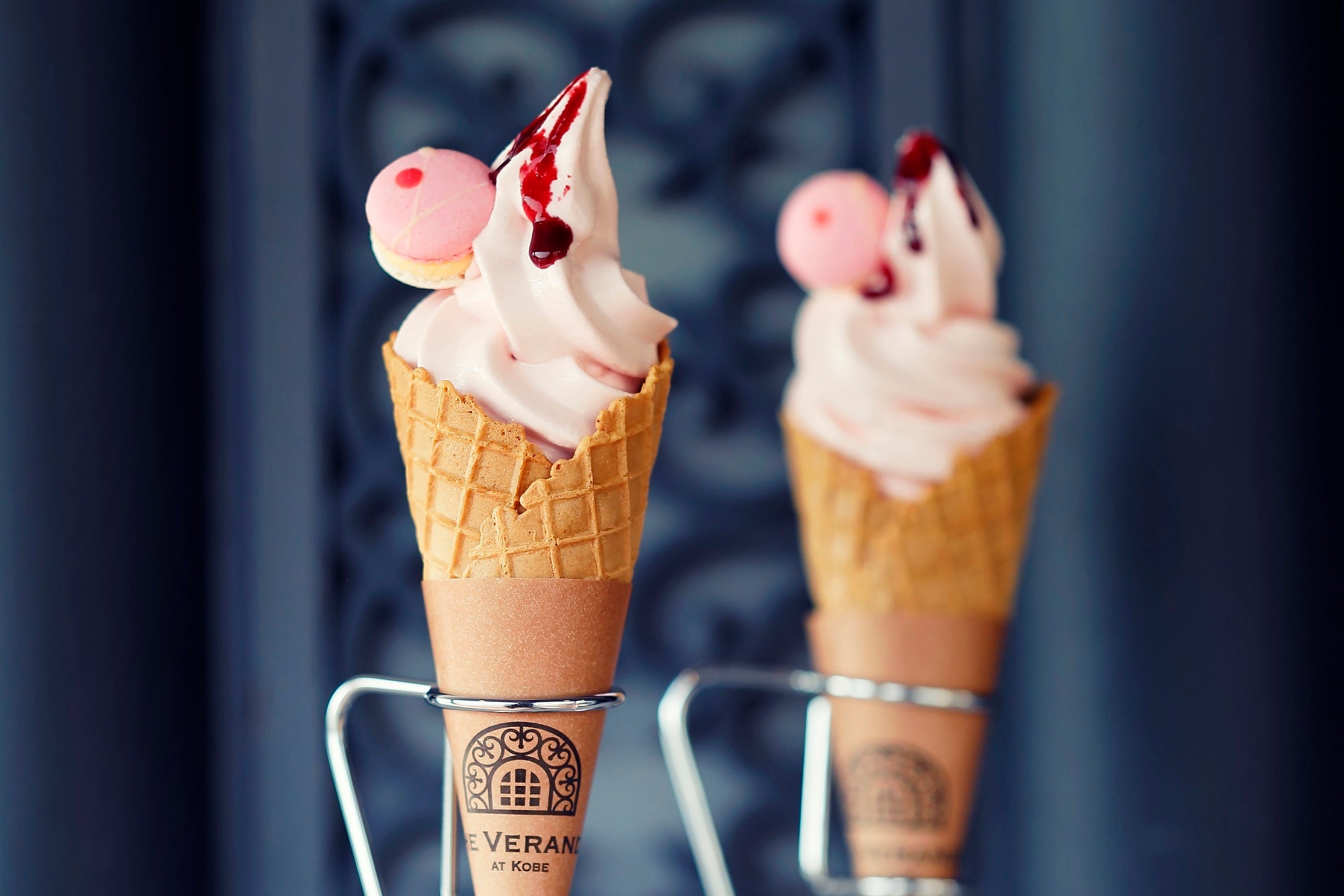 ガーデンソフトクリーム-苺ミント-