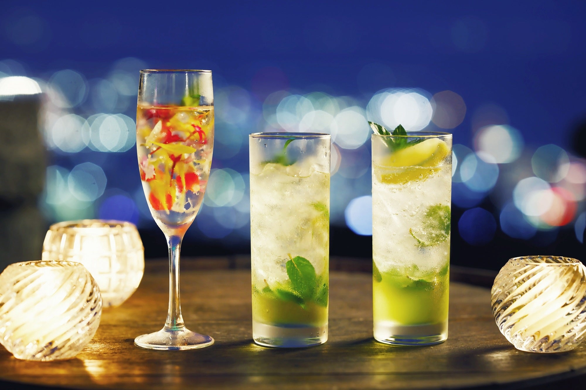 フーゴ（左)、布引モヒート（中央）、ミントレモネード（右）