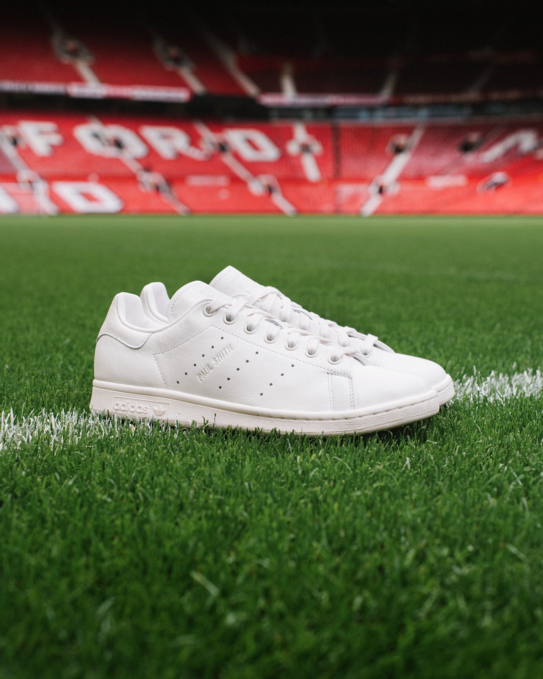 ポール スミスは スタンスミス Smith Smith リミテッドエディションを発売 ポール スミス リミテッドのプレスリリース ポール スミスは スタンスミス Smith Smith リミテッドエディションを発売 ポール スミス リミテッドのプレスリリース