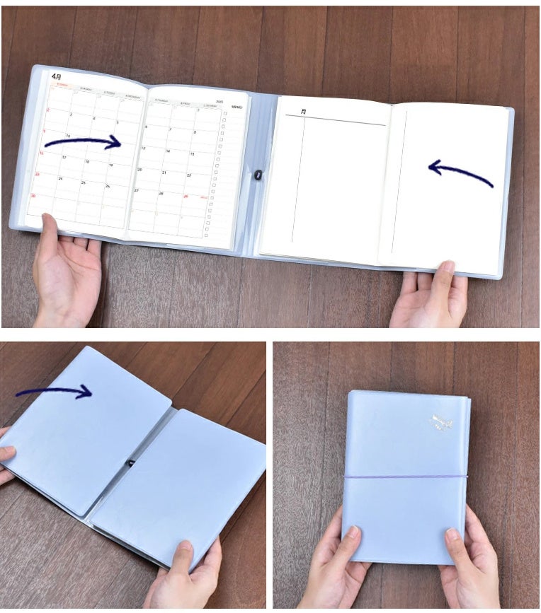 横に2冊の手帳が並ぶ
