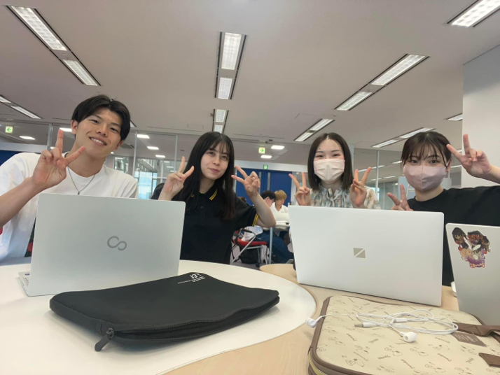 大阪市立大学 小林哲ゼミ　　　　チーム名：なんトカなる。