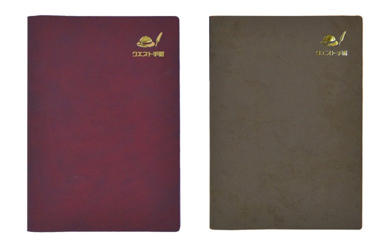 手帳カバー左：灼熱ワインレッド　右：常闇プレサージュ