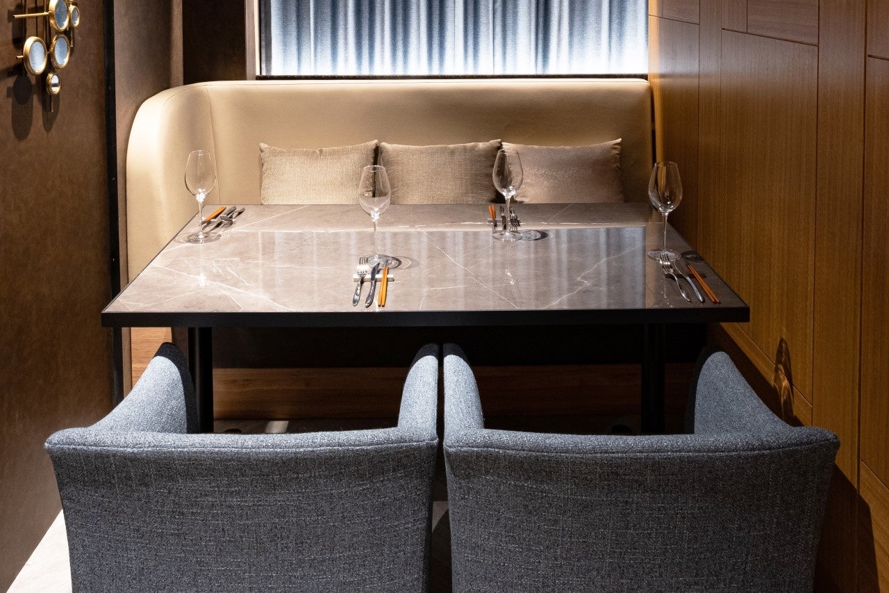 個室席：落ち着いた空間でお食事を楽しんでいただけます。