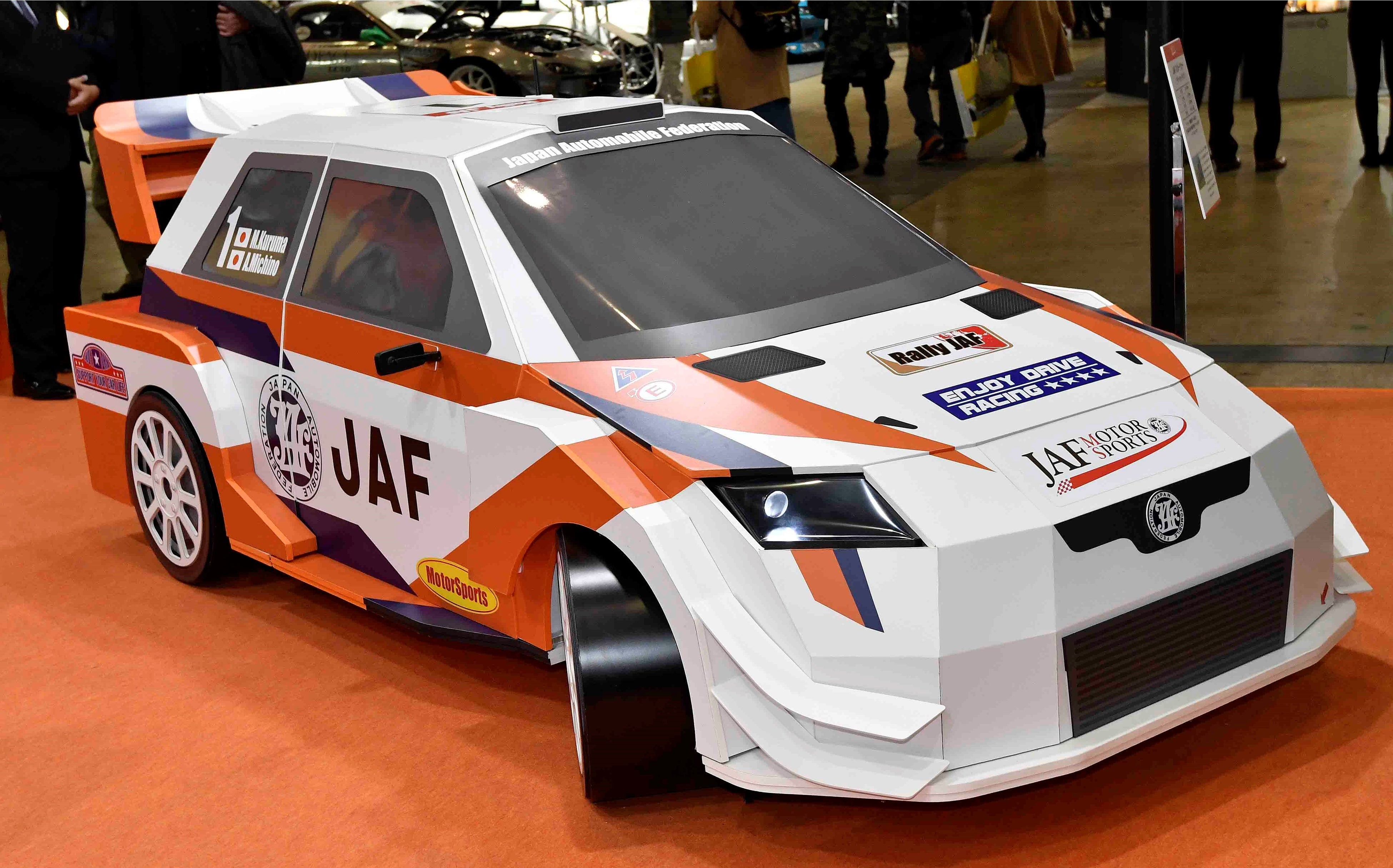 段ボールカーイメージ