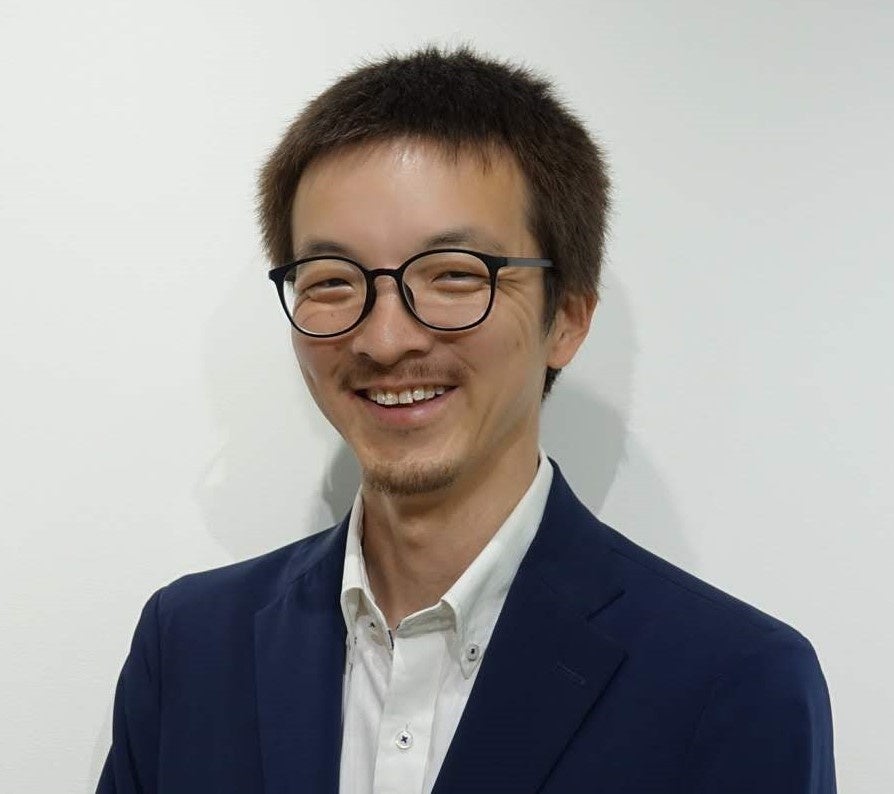 マーケティングディビジョン マーケティングユニット マネージャー 吉田 瑛史(よしだえいじ)