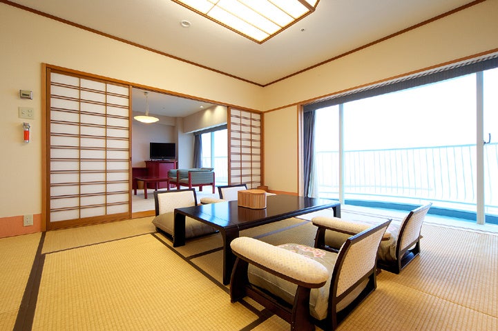 和室12.5畳+リビング