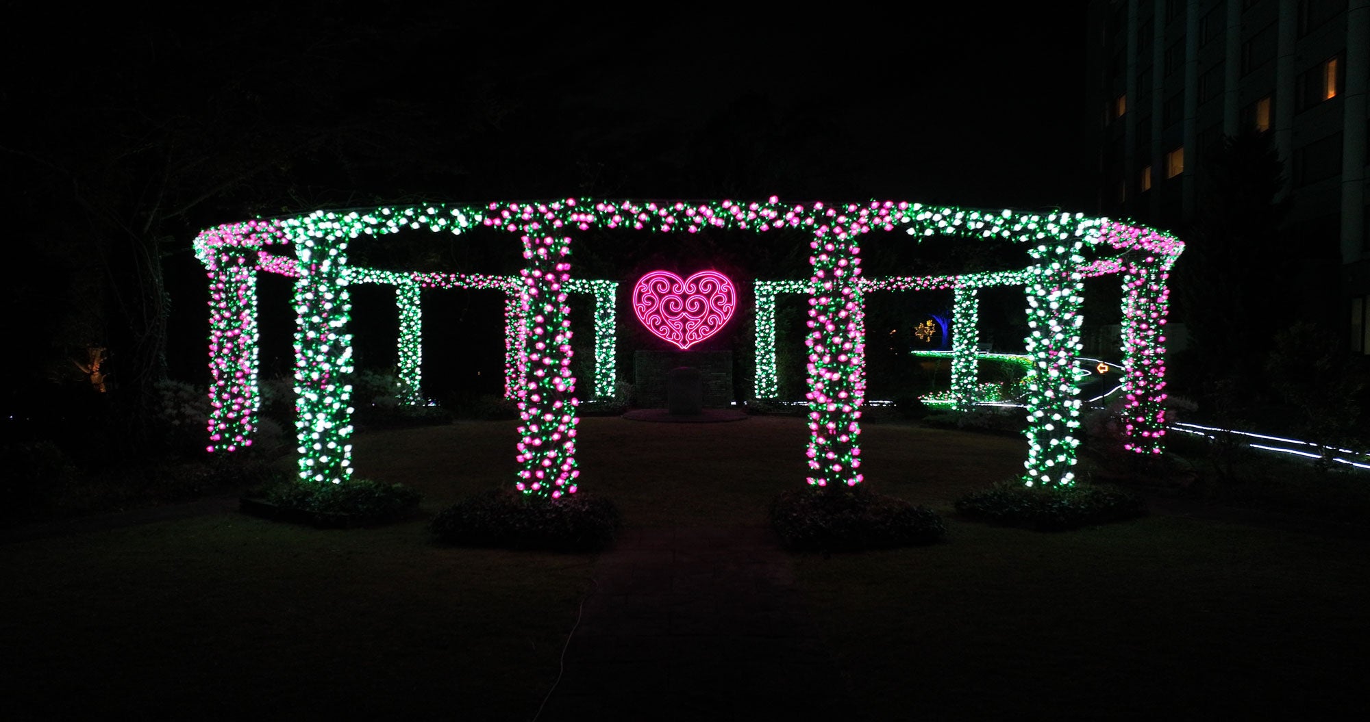 ハートオブジェ　　「WELCOM TO TSUMAGOI」