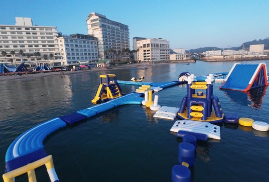 【三日月シーパークホテル勝浦】【三日月シーパークホテル安房鴨川】この夏、大注目の巨大アトラクション!ウォーターアイランド オープン 【三日月シーパークホテル勝浦】【三日月シーパークホテル安房鴨川】この夏、大注目の巨大アトラクション!ウォーターアイランド オープン