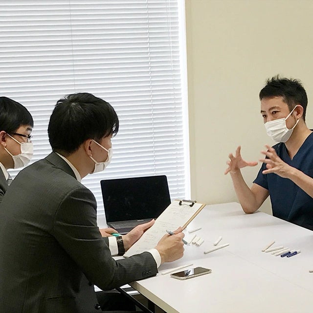 協力していただいた白石院長とニッコーの開発メンバー