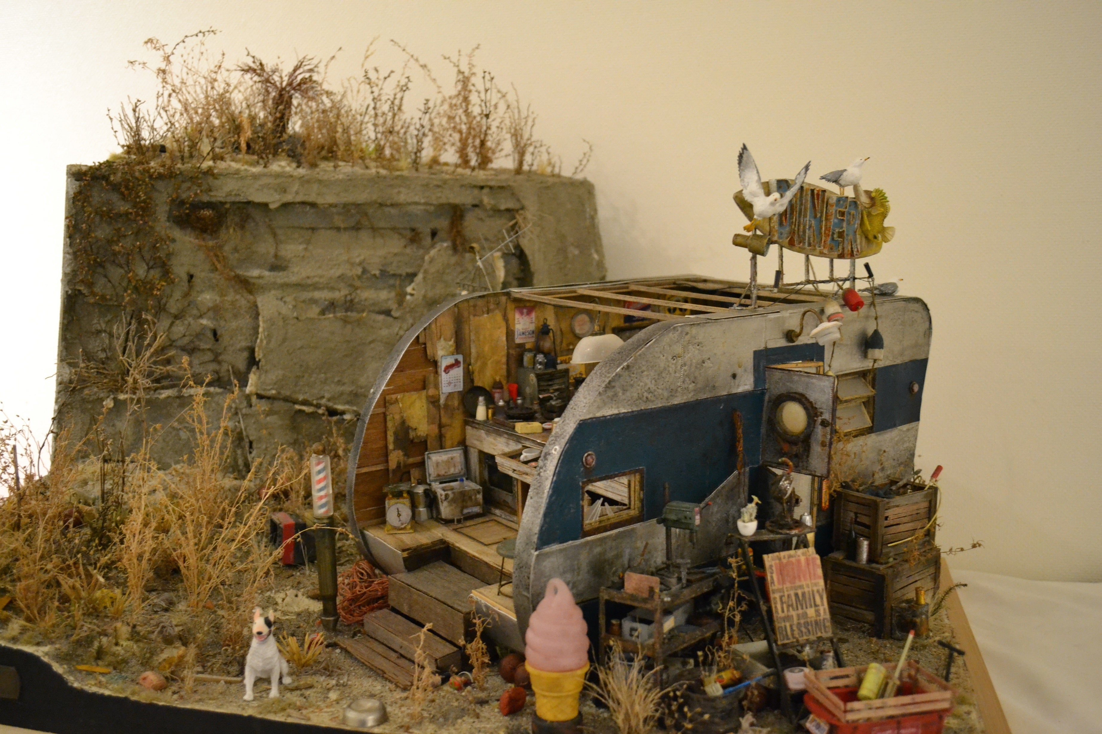 《ロビンソン》　遠藤大樹 （日本ドールハウス協会）