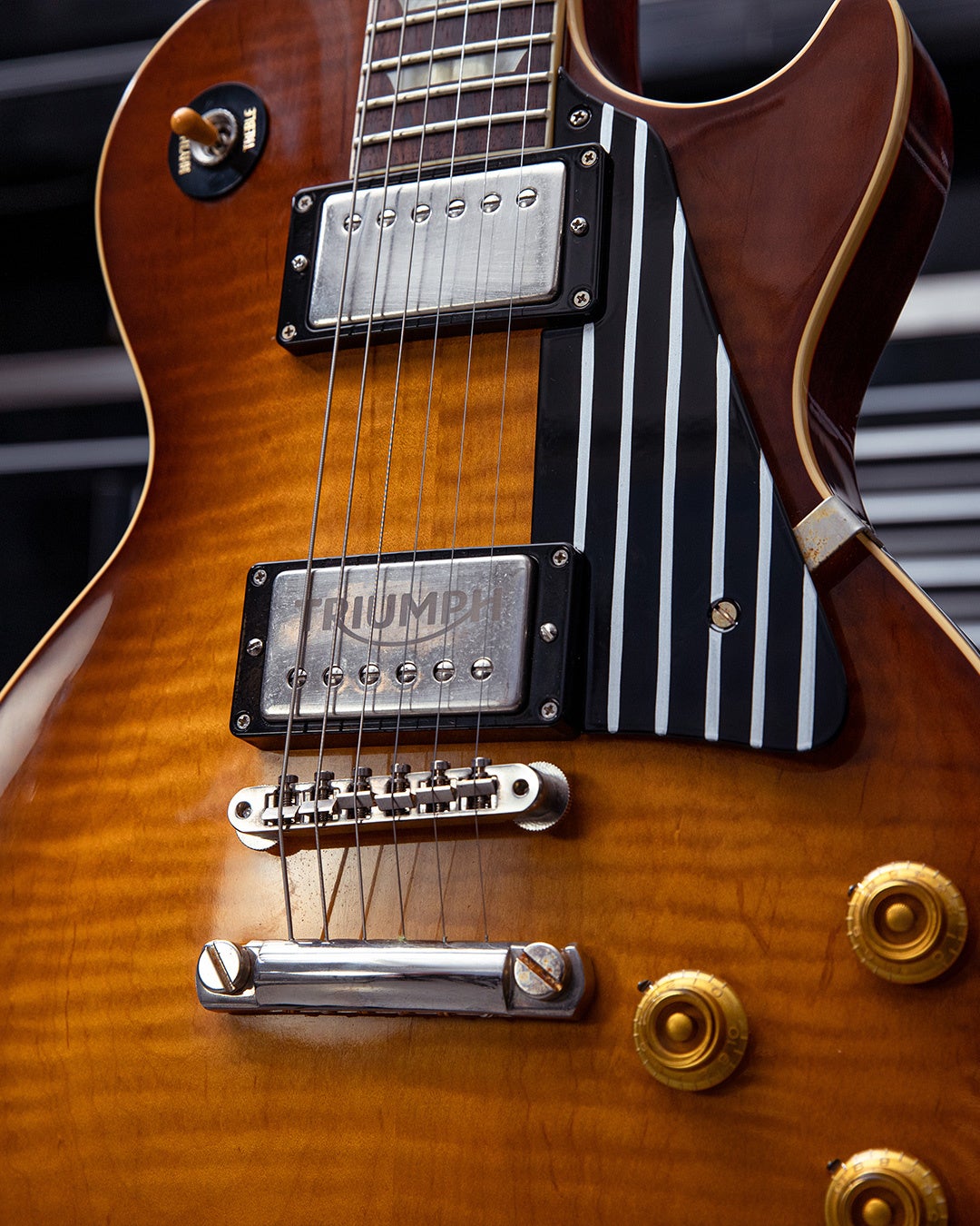 1959年に誕生した伝説のギターとバイク特別なコラボレーションモデルとして登場 トライアンフモーターサイクルズジャパン株式会社のプレスリリース 1959年に誕生した伝説のギターとバイク特別なコラボレーションモデルとして登場 トライアンフモーターサイクルズジャパン株式会社のプレスリリース
