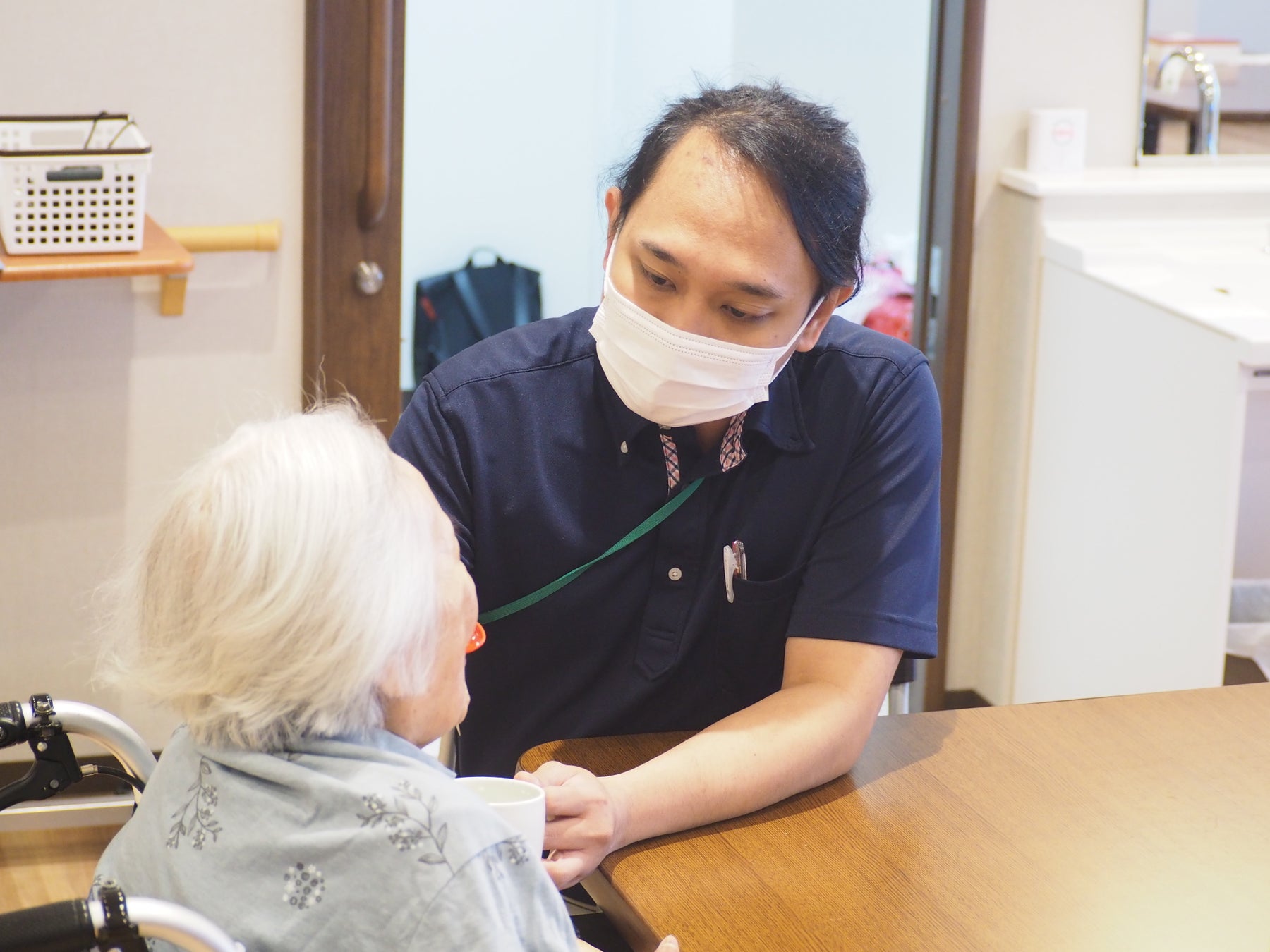 ▲食事介助の様子