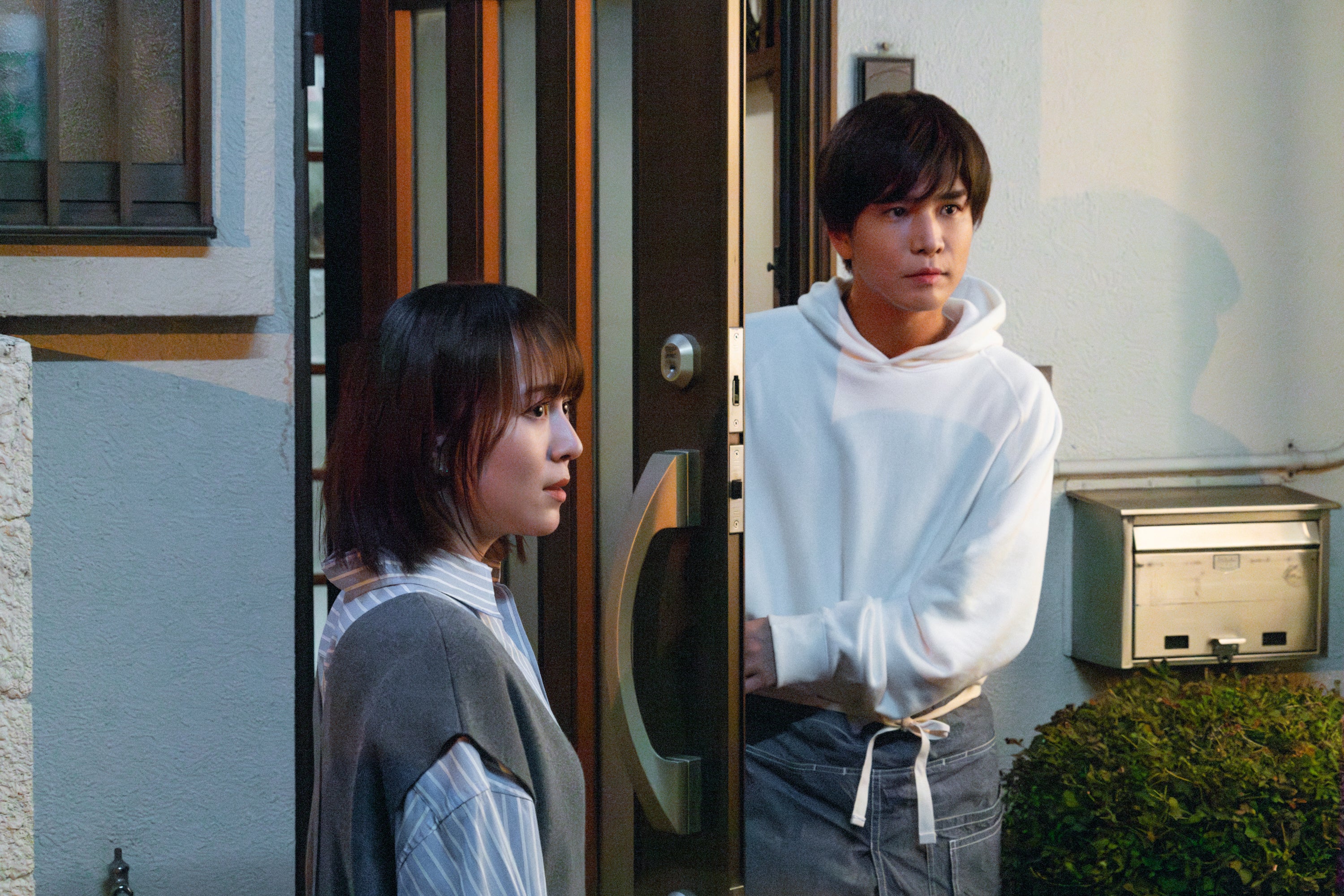 フォレスト Blu-ray BOX〈4枚組〉 Amazon.co.jp: フォレスト Blu-ray BOX [Blu-ray] : 比嘉愛未