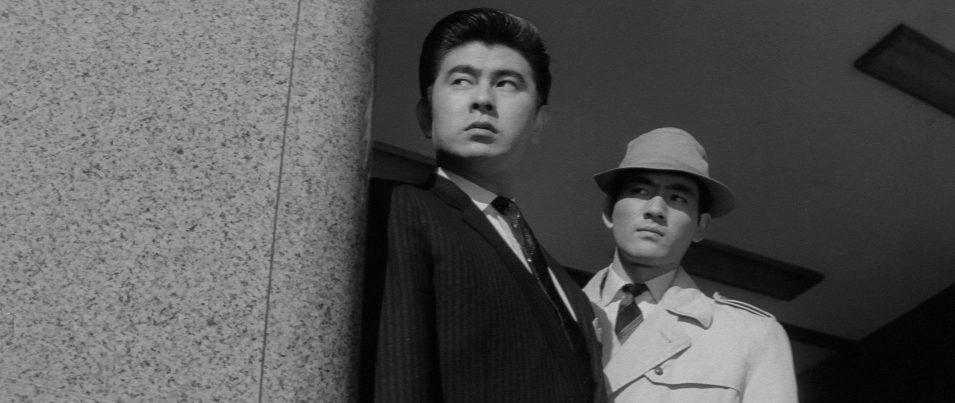 宇津井健×池内淳子の新東宝作品『地下帝国の死刑室』『警察官』が初DVD化