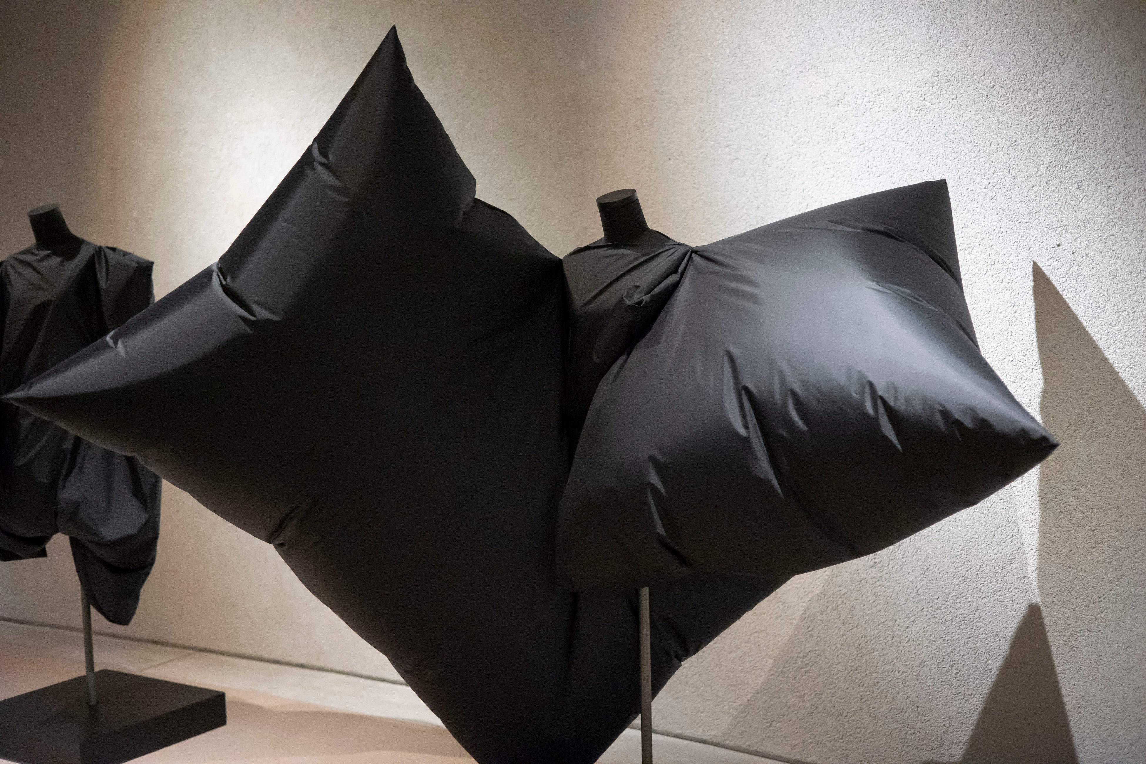 早川 剛生「神格生物」