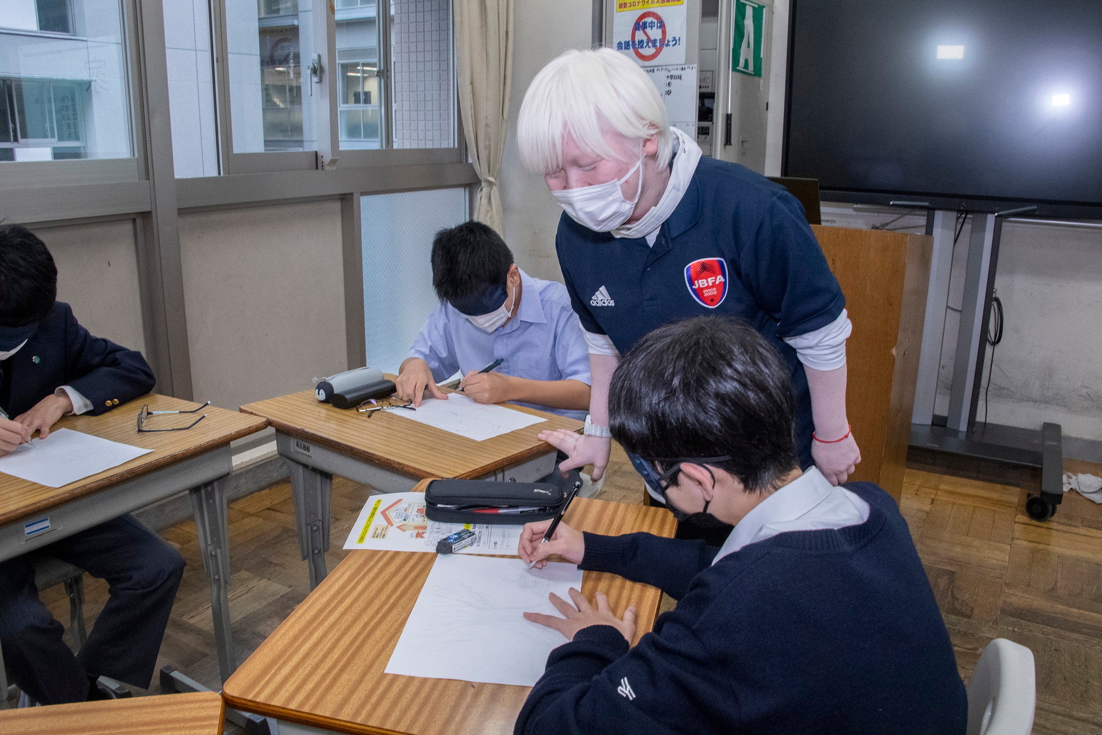 「ダイバーシティ」をテーマにブラインドサッカー選手が授業を実施