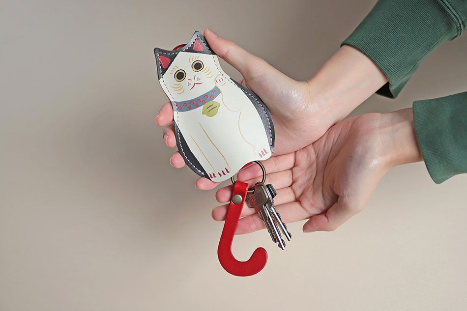 福を招く！招き猫のキーケースが2月22日”猫の日”を記念して誕生。猫