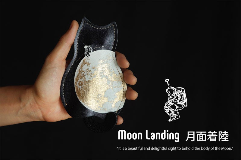 猫のシルエットのキーケース