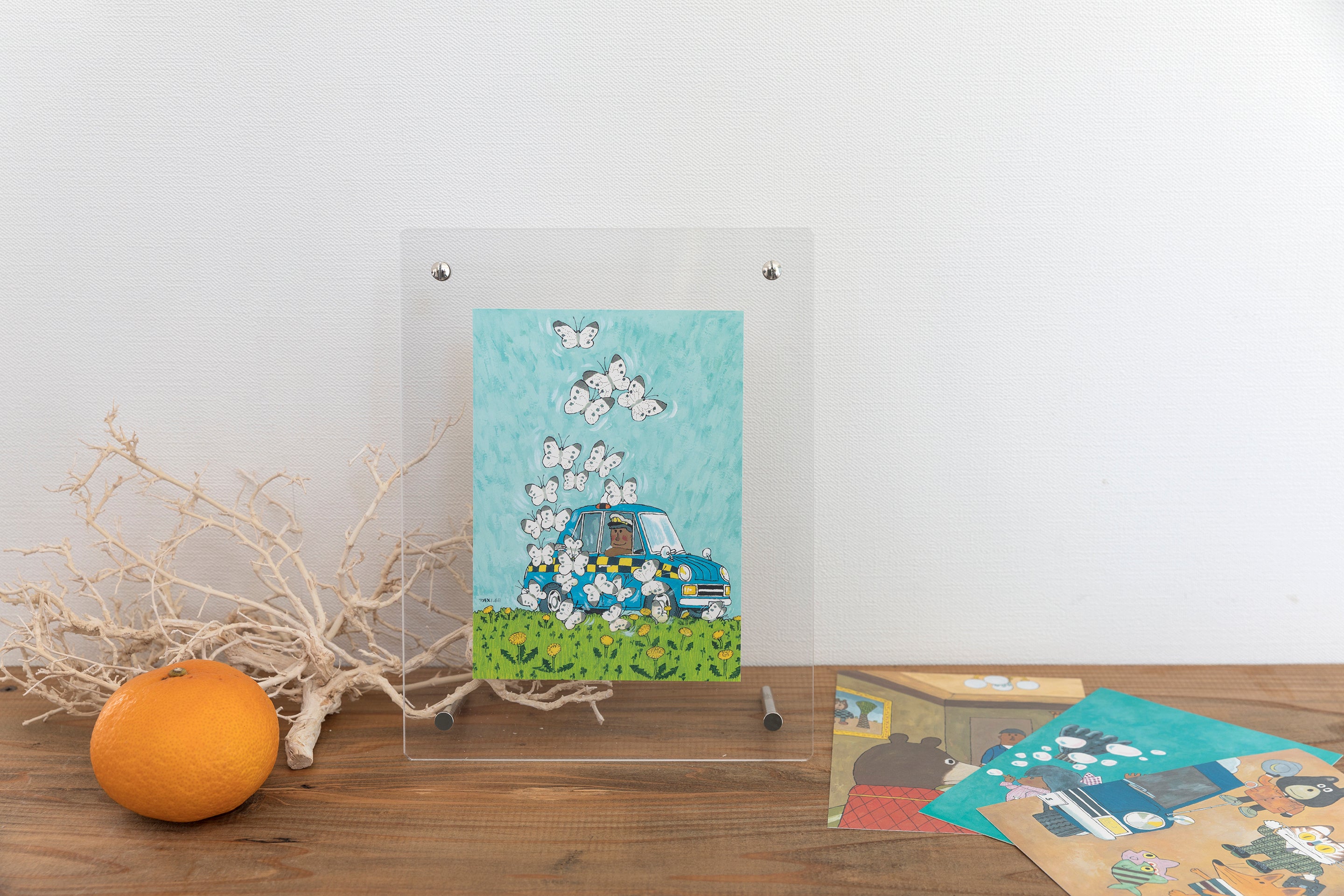 北田卓史さんの絵の魅力がつまった飾れるアートカード