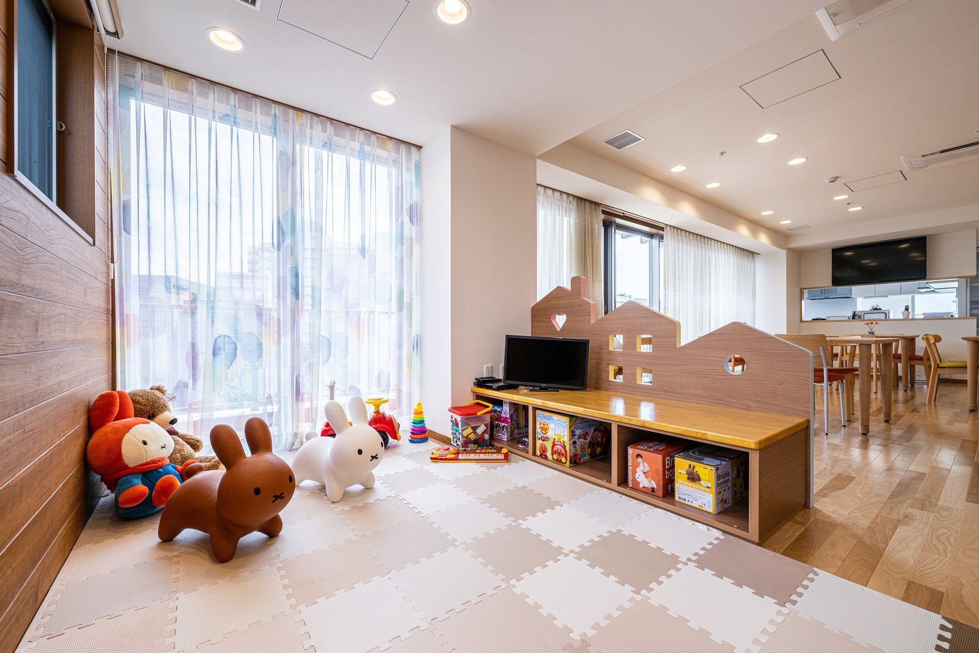 世界45の国と地域で展開する小児患者の付き添い家族向け滞在施設 ドナルド マクドナルド ハウス にいがた 開所式開催 Dmhcjapanのプレスリリース 世界45の国と地域で展開する小児患者の付き添い家族向け滞在施設 ドナルド マクドナルド ハウス にいがた 開所式開催 Dmhcjapanのプレスリリース