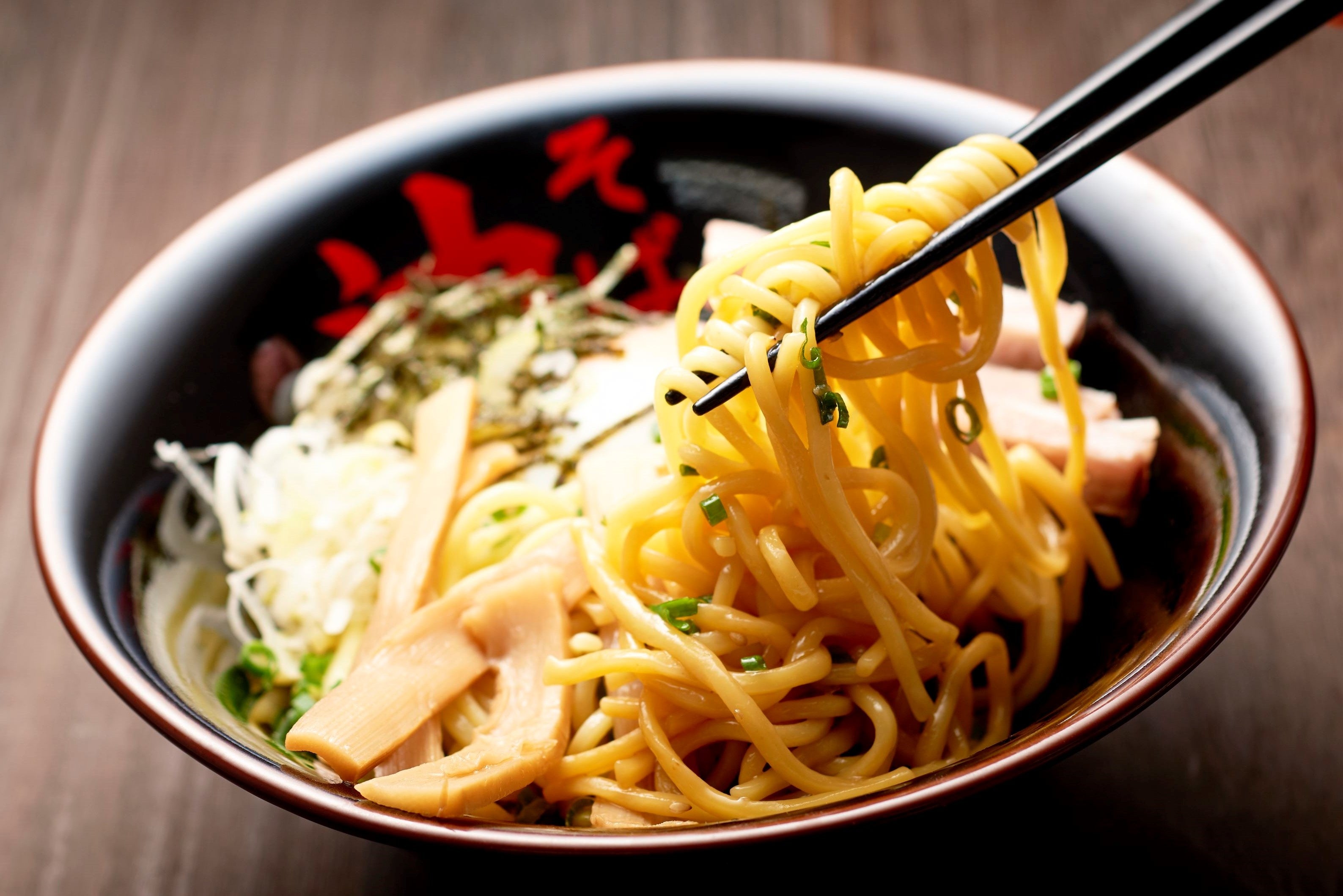 静岡県 “初” 出店！】油そば専門店『東京油組総本店 静岡組』10月4日