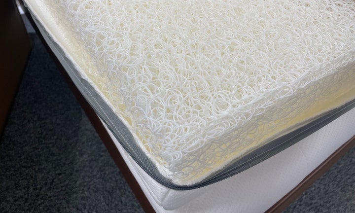 エアウィーヴ 業界初「生分解性素材」マットレスを開発 | 株式会社 エアウィーヴ 業界初「生分解性素材」マットレスを開発 | 株式会社