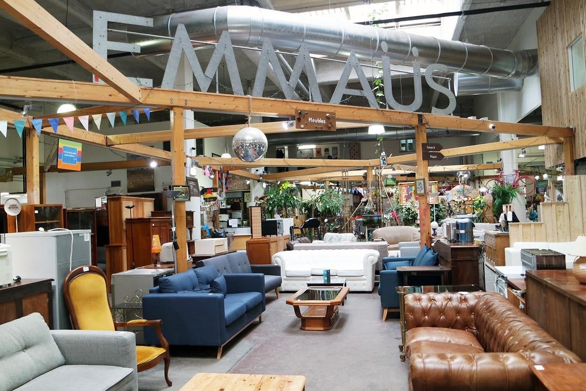 慈善団体エマウス