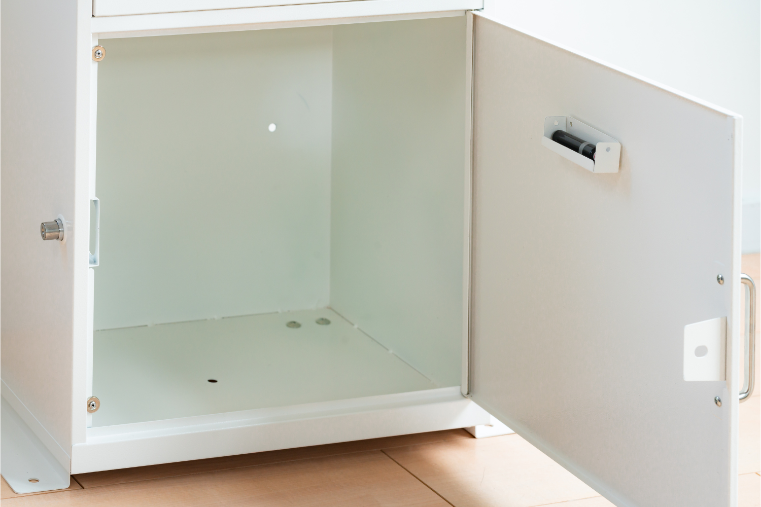 下段 W36.5 x D1 x H35cm