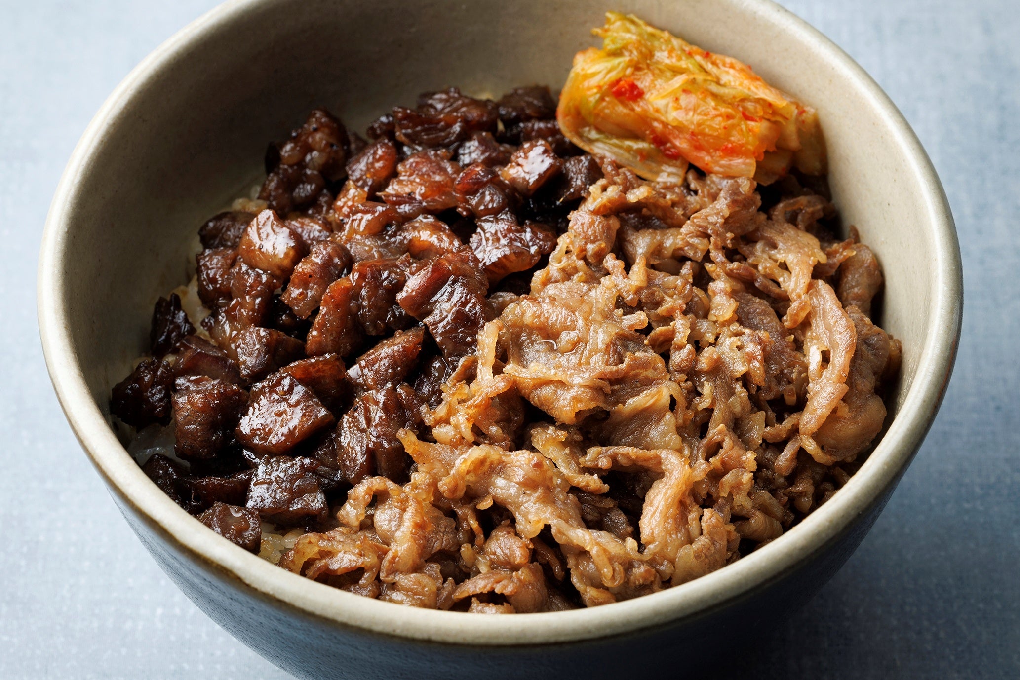 数量限定の贅沢丼「焼肉矢澤丼」