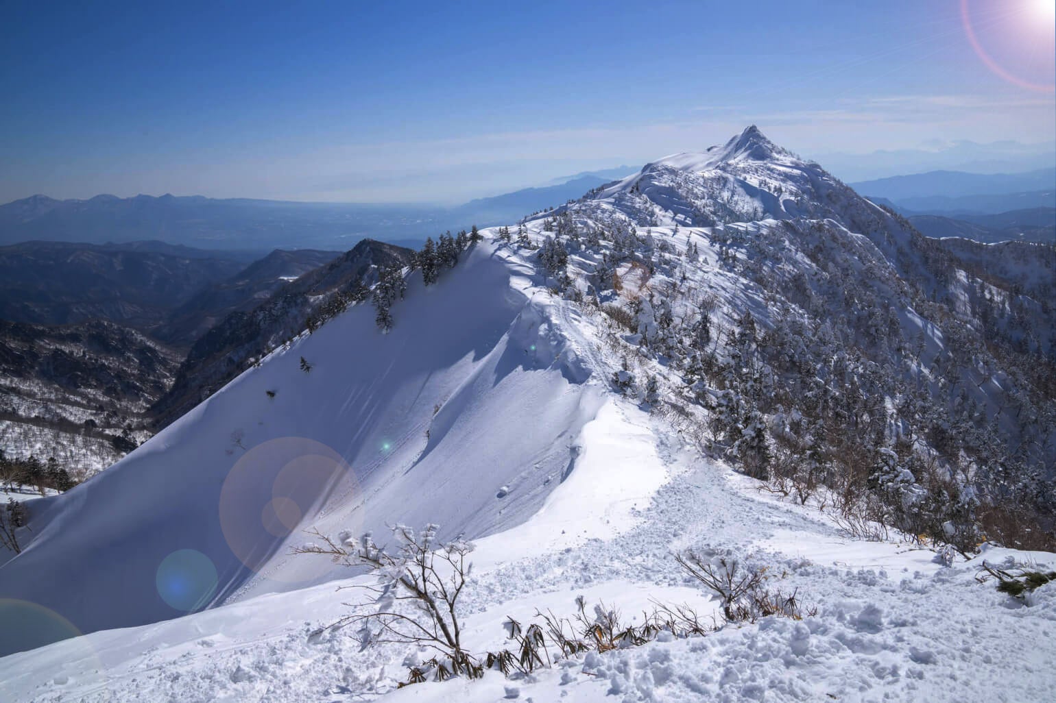 雪山登山には安全対策
