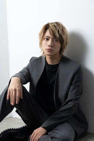 2.5次元舞台の人気俳優 “完全録り下ろしボイス” 全5種収録!佐藤流司 2.5次元舞台の人気俳優 “完全録り下ろしボイス” 全5種収録!佐藤流司