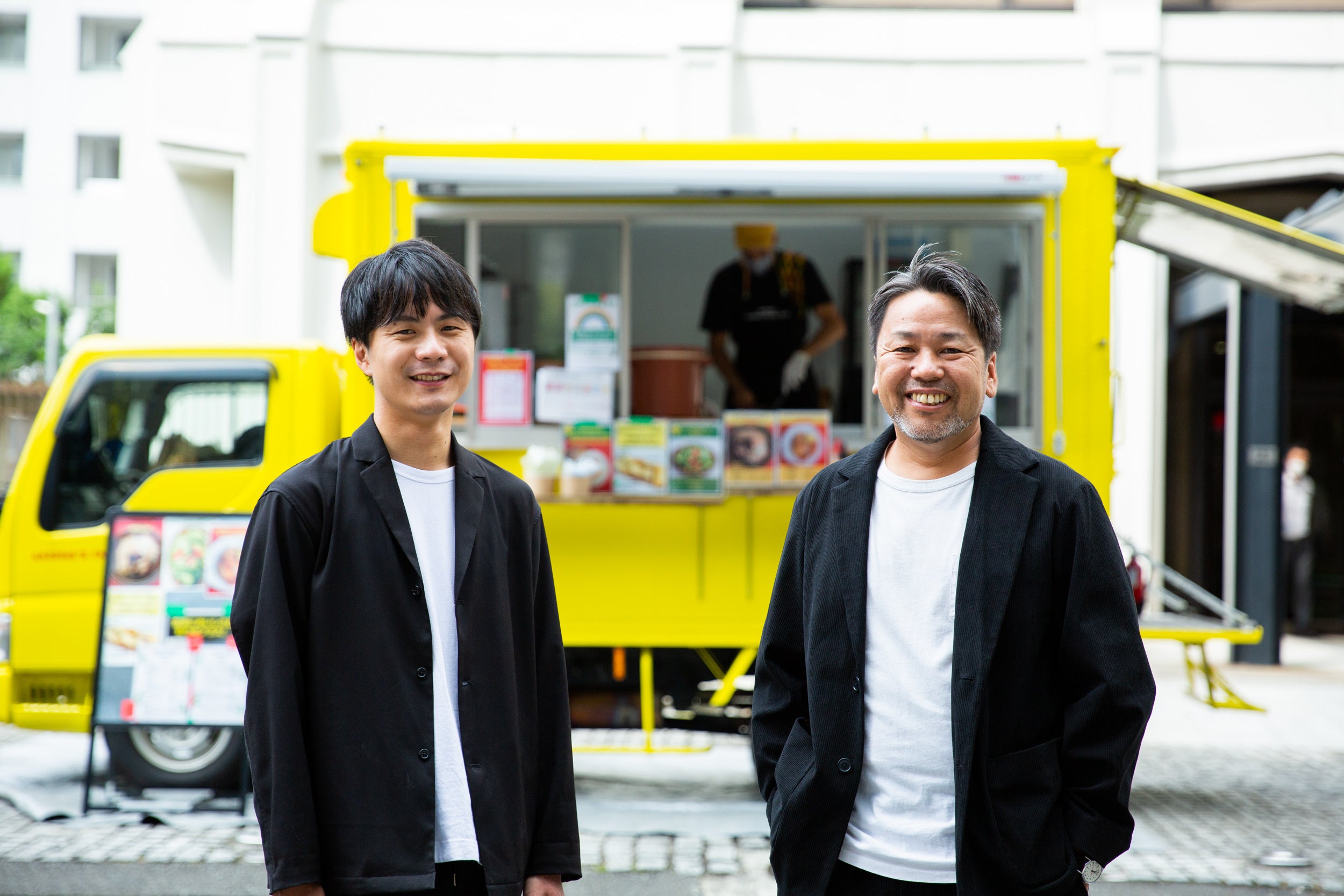 Mellow共同代表 左から森口拓也、石澤正芳