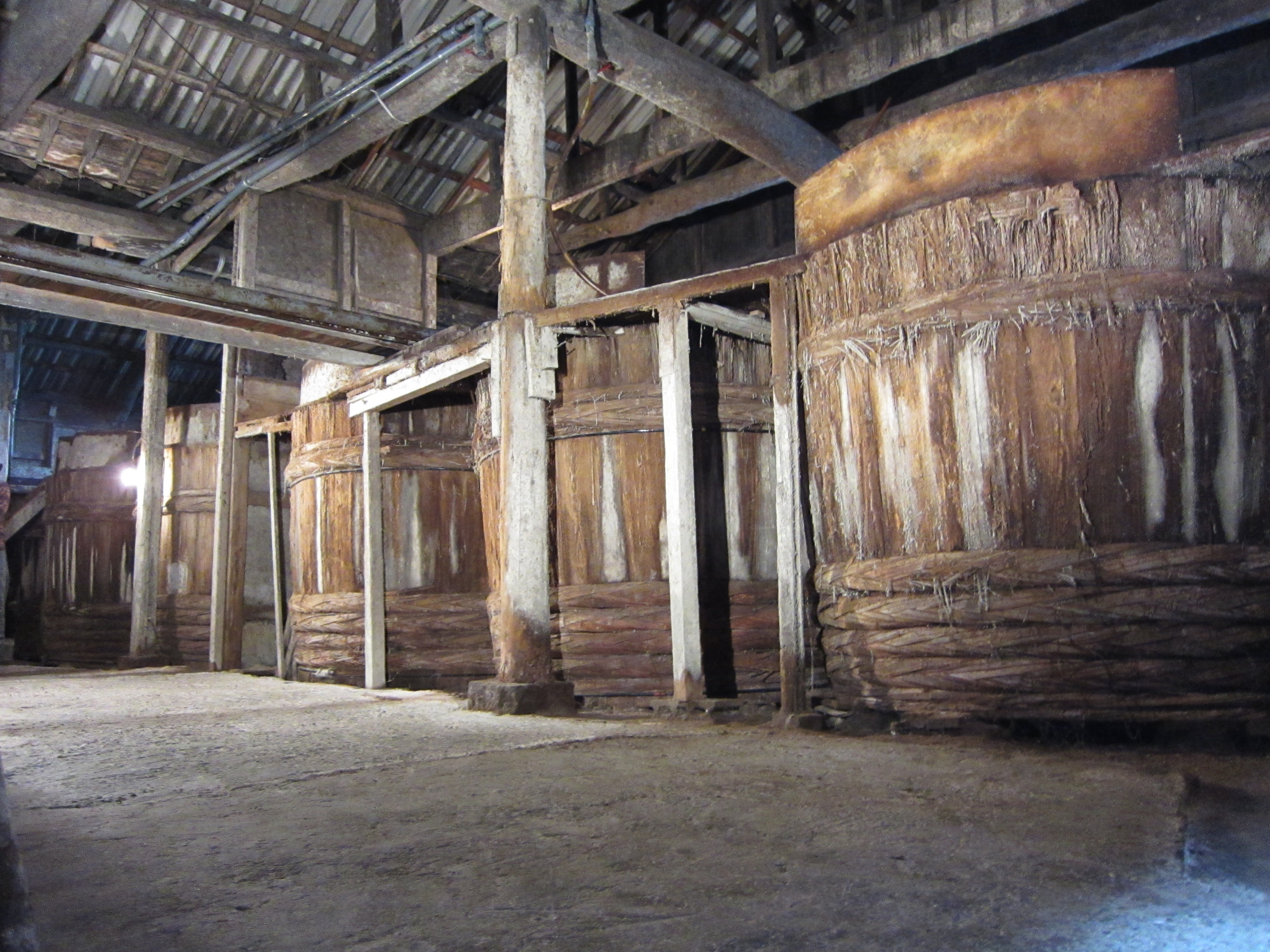 ヤマロク醤油蔵内イメージ