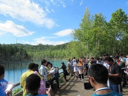 過去のスタディツアーの様子