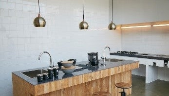 THE CHIKURA UMI BASE CAMPキッチン