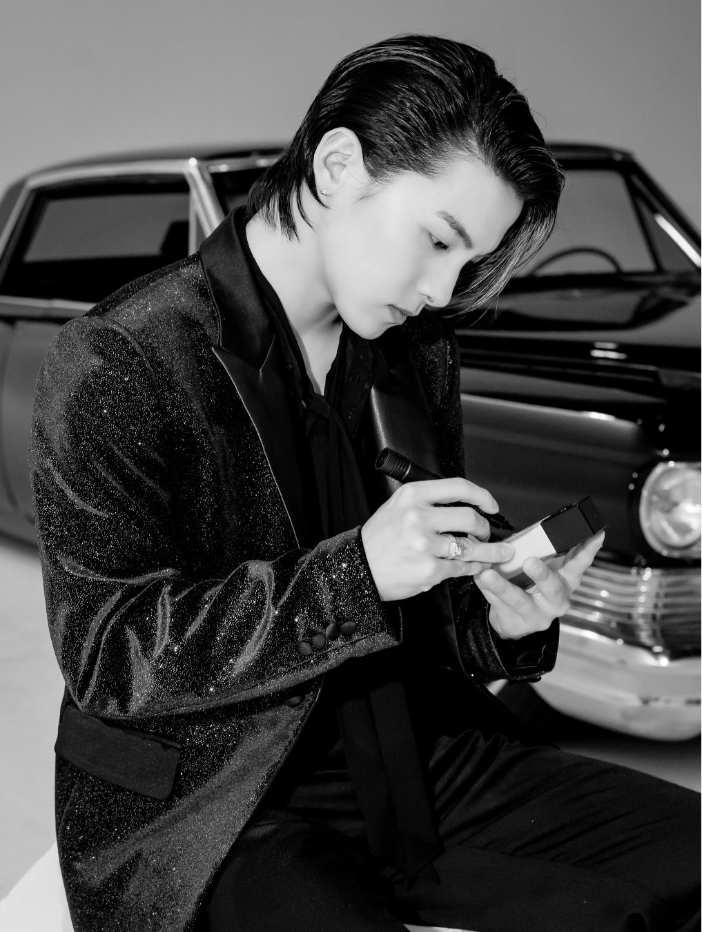 YSL 豆原一成、川尻蓮 、川西拓実、大平祥生、鶴房汐恩、白岩瑠姫、佐藤景瑚、木全翔也、河野純喜、金城碧海、與那城奨 JO1