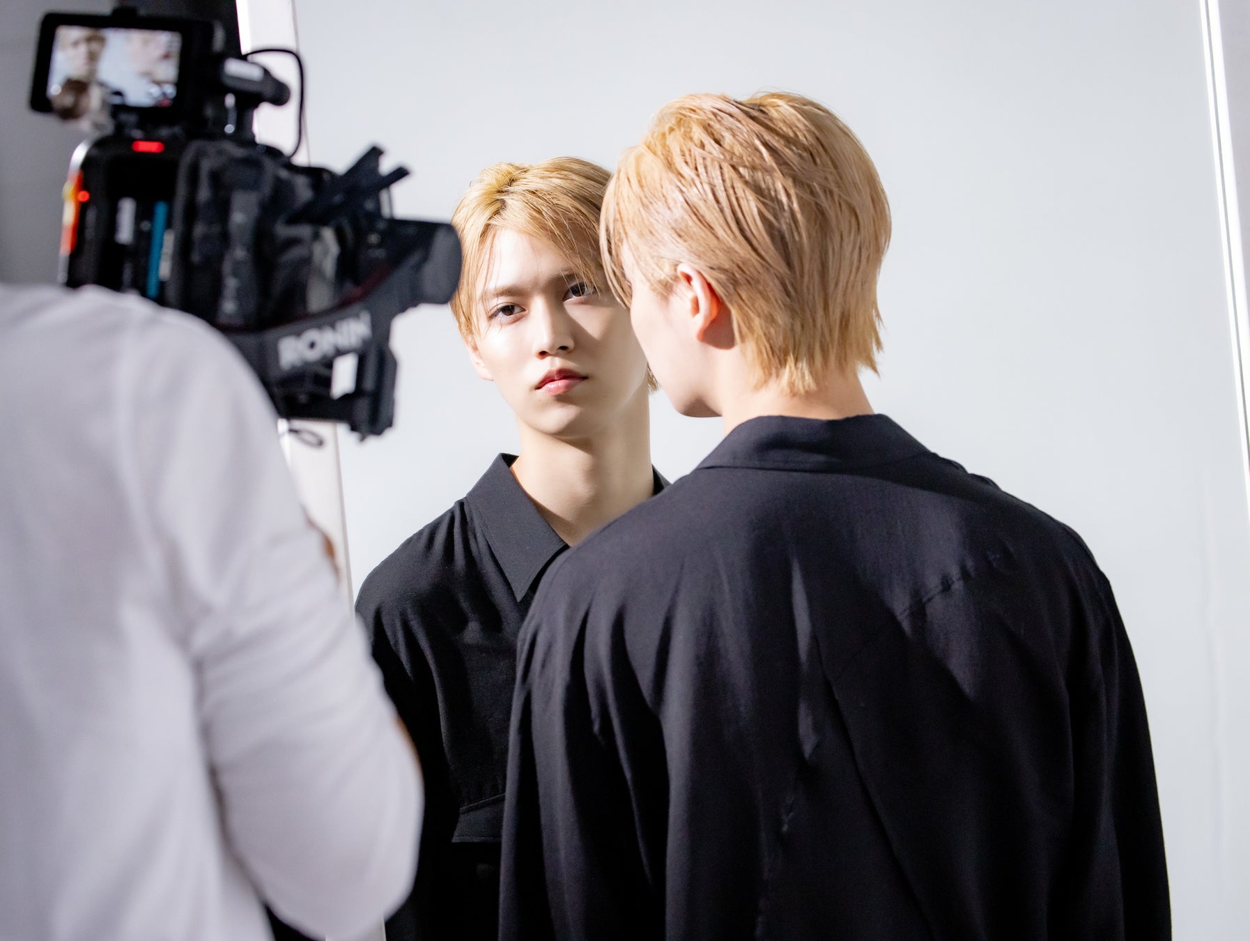 YSL 豆原一成、川尻蓮 、川西拓実、大平祥生、鶴房汐恩、白岩瑠姫、佐藤景瑚、木全翔也、河野純喜、金城碧海、與那城奨 JO1