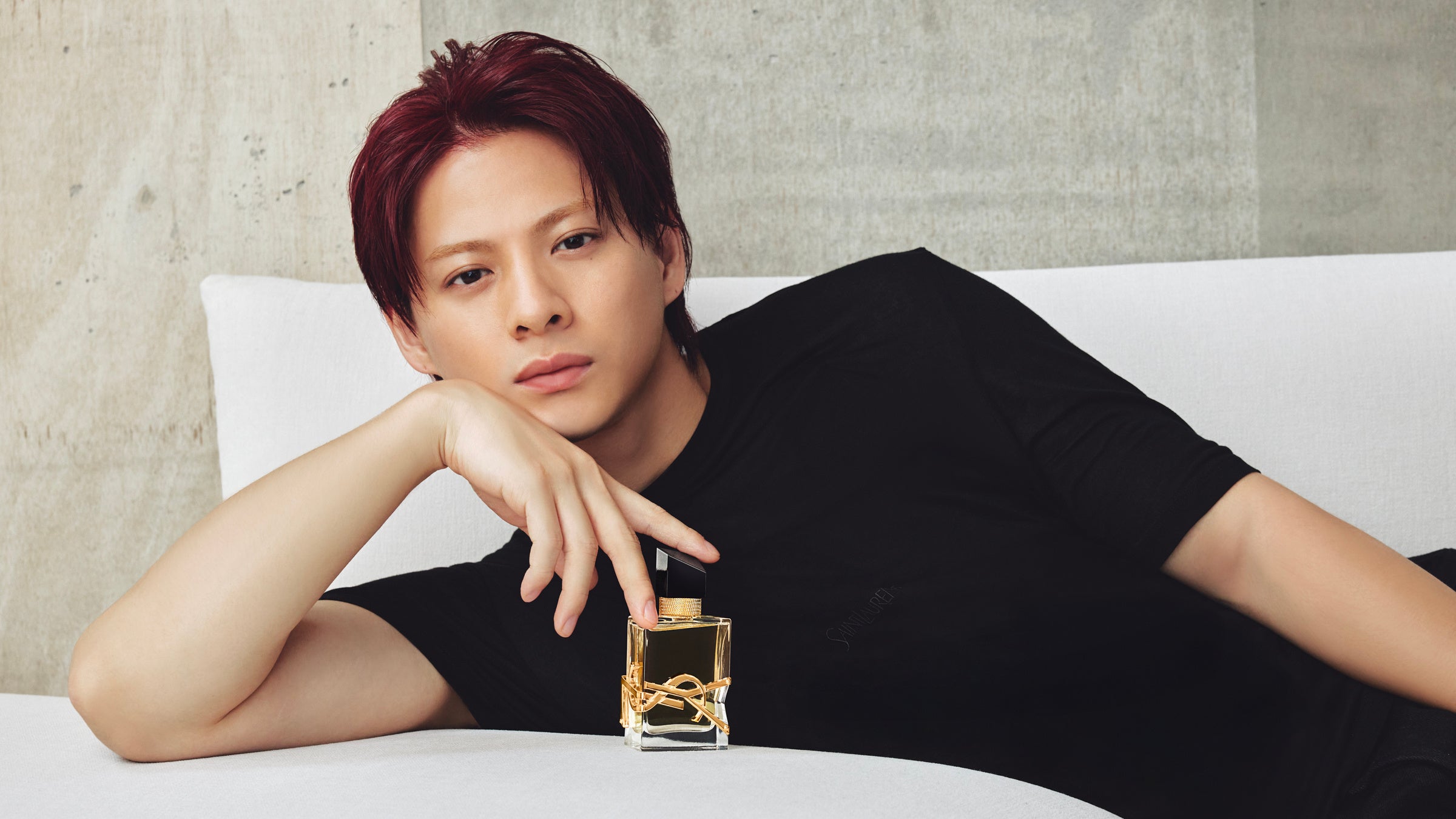 YSLのプレミアムスキンケア「オールージュ」から、次世代