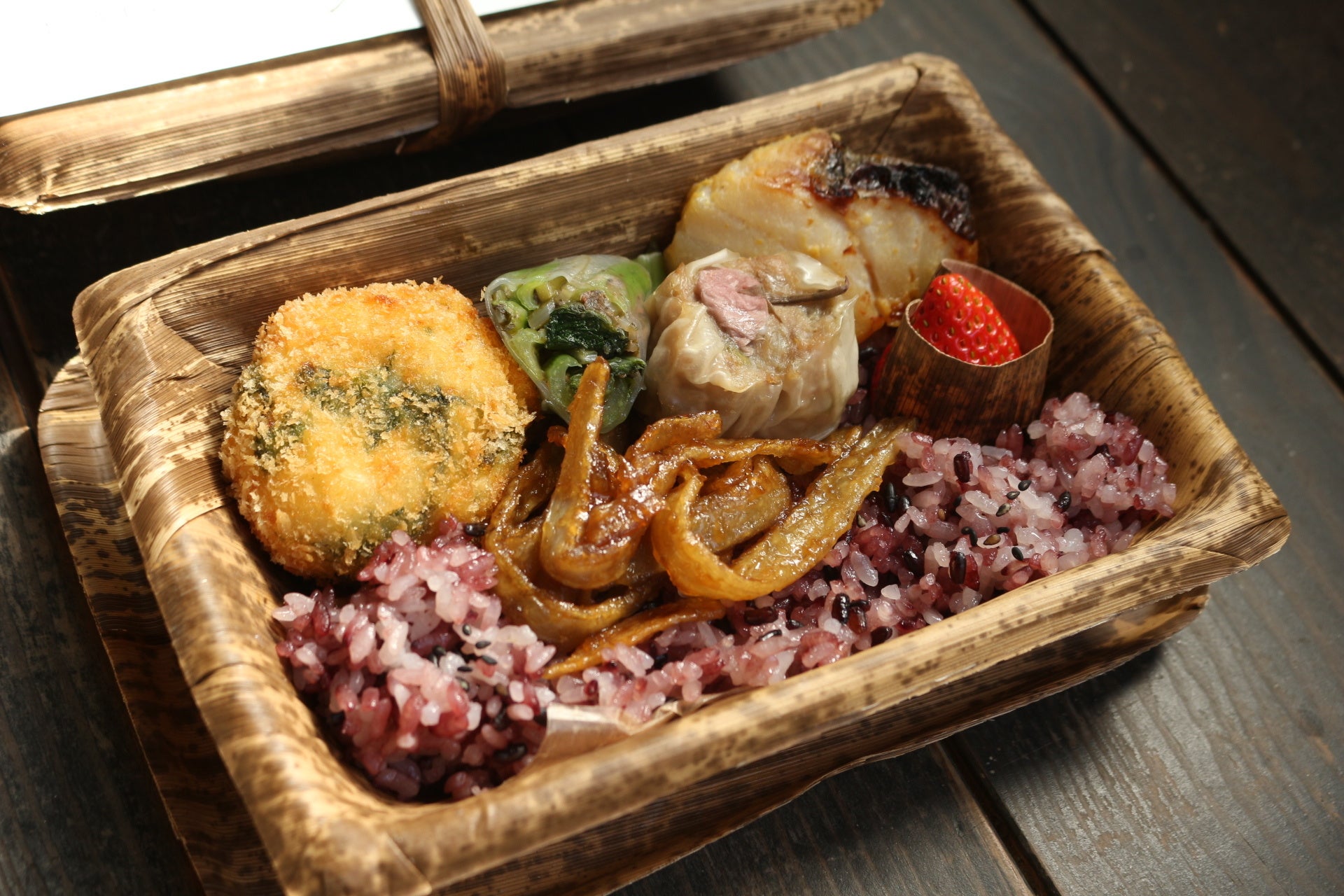 いりやどのお弁当