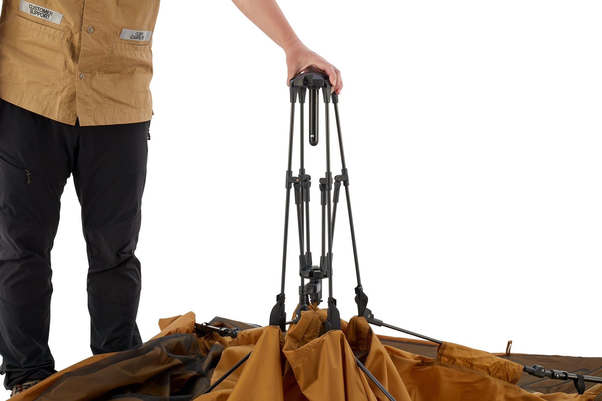 センターハブのトップを持ち上げる