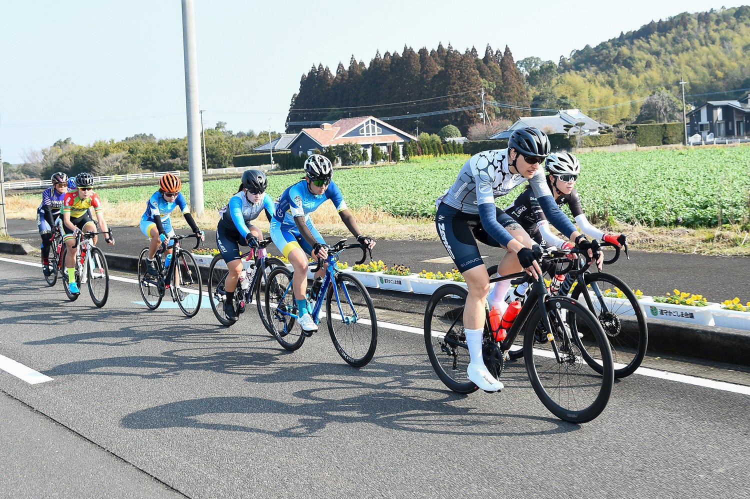 F　9名が出走した女子のJフェミニンツアー