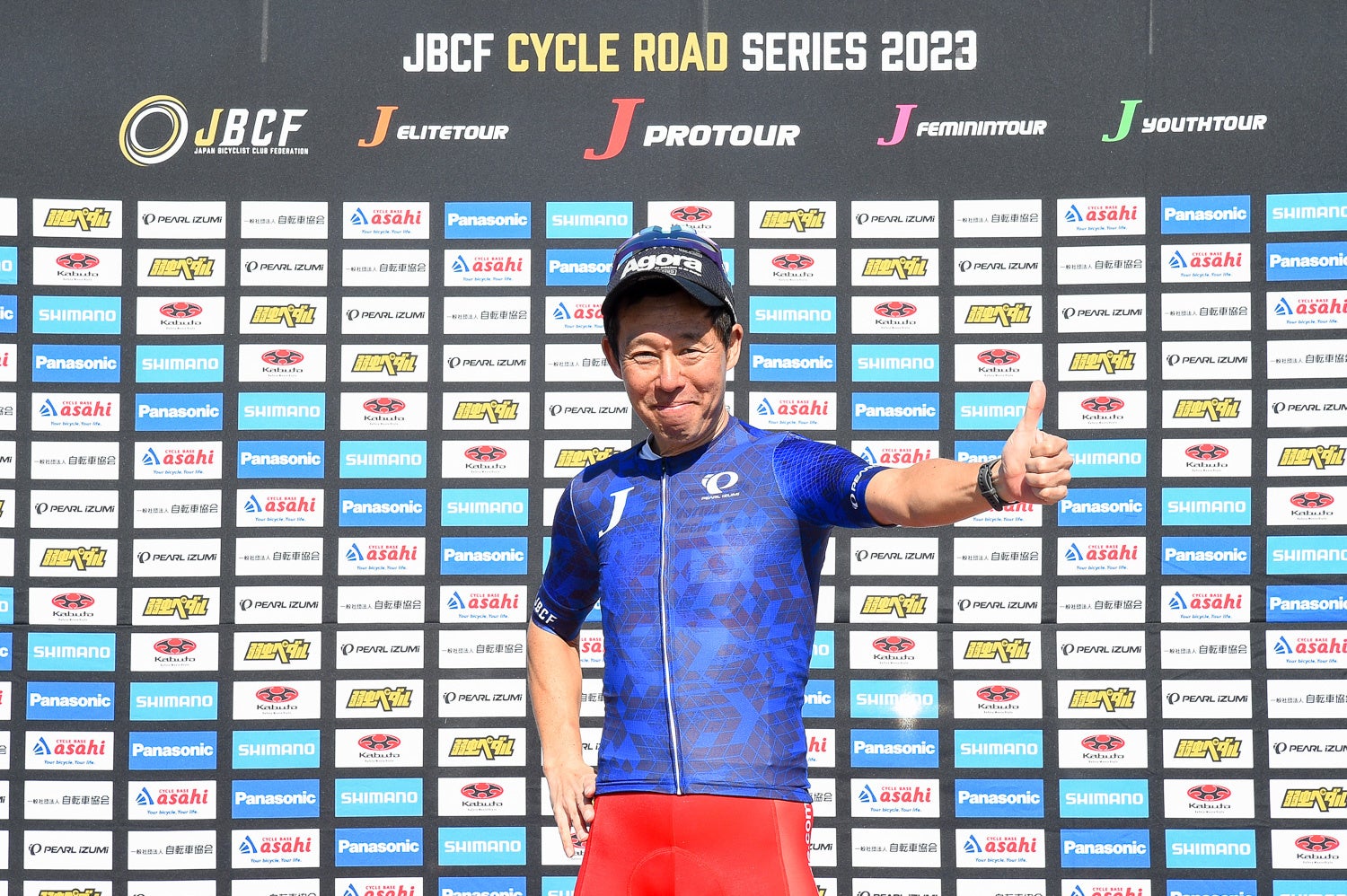 M　マスターズリーダージャージは山本　敦（SBC Vertex Racing Team）