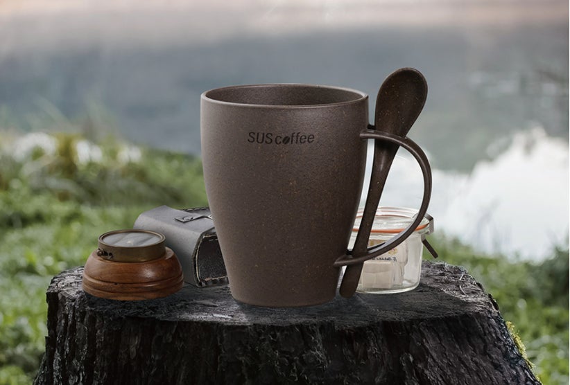 コーヒーかすから生まれたおしゃれ食器が誕生!マグ&スプーン